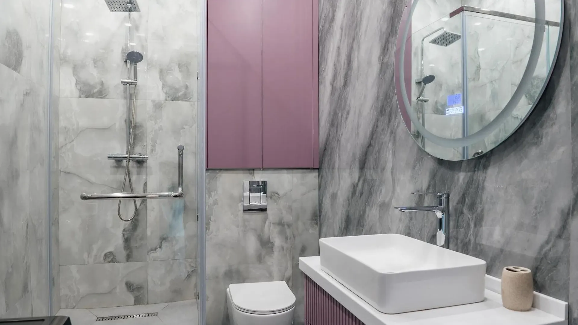 Апартаменты Exquisite Retreat Luxury Oasis Near Expo Астана Казахстан